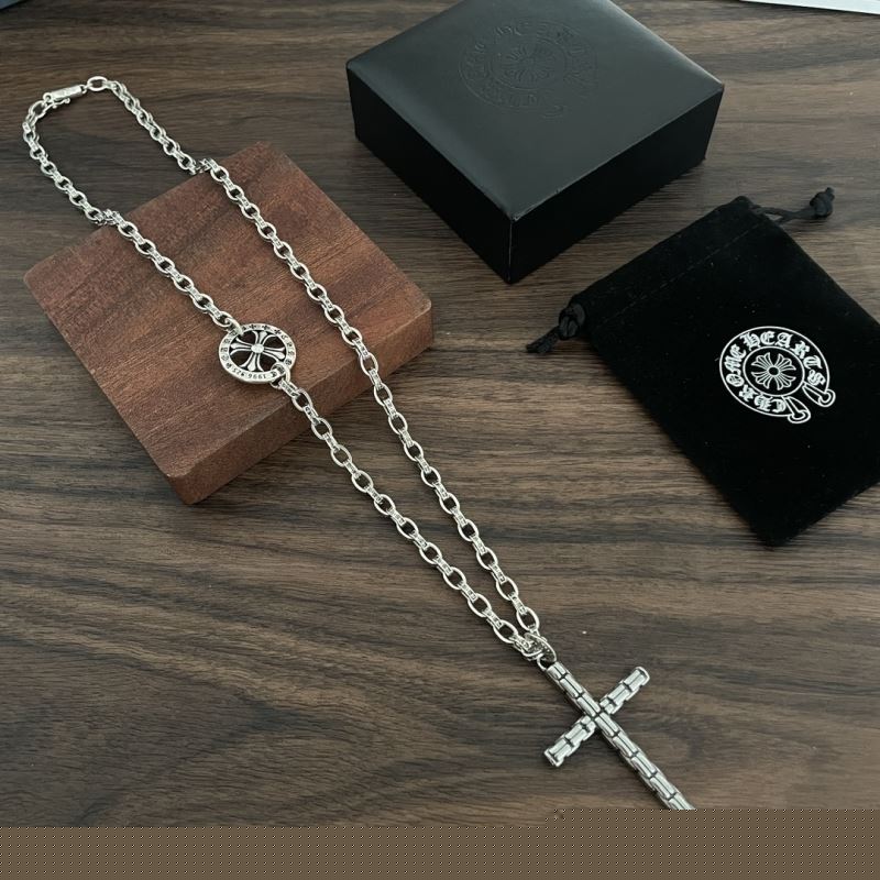 Ch**me He**ts necklaces
